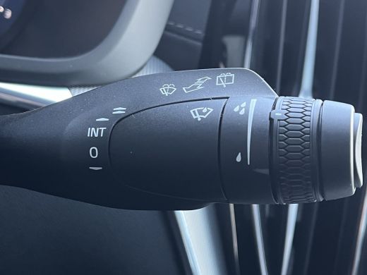 Volvo  XC60 Volvo T8 AWD Ultra Dark Heico | Heico actief uitlaatsysteem | Bowers & Wilkins | Gelaagd Glas | L... ActivLease financial lease