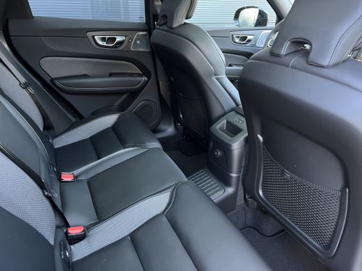 Volvo  XC60 Volvo T8 AWD Ultra Dark Heico | Heico actief uitlaatsysteem | Bowers & Wilkins | Gelaagd Glas | L... ActivLease financial lease