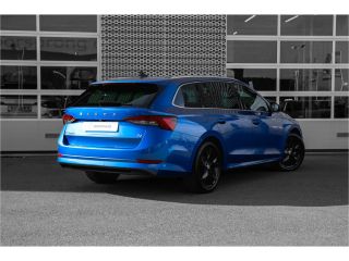 Skoda Octavia Combi 1.4 TSI iV PHEV Business Edition Plus | Camera | Stoel-stuurverwarming | Carplay | Navigatie