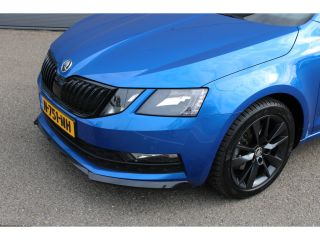 Skoda Octavia Combi Combi 1.0 TSI Greentech Sport Business | NAVI | CARPLAY | | NAVI | APPLE CARPLAY | ANDROID ...