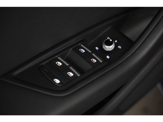 Audi A4 Avant 35 TDI Business Edition Automaat, Leer, Panorama, climate, ActivLease financial lease