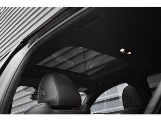 BMW 3 Serie High Executive M Sport Shadow | Schuif/Kanteldak | Laser Light | Head-Up | CarPlay | 19'' Velgen ... ActivLease financial lease