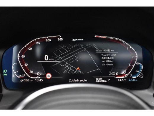 BMW 3 Serie High Executive M Sport Shadow | Schuif/Kanteldak | Laser Light | Head-Up | CarPlay | 19'' Velgen ... ActivLease financial lease