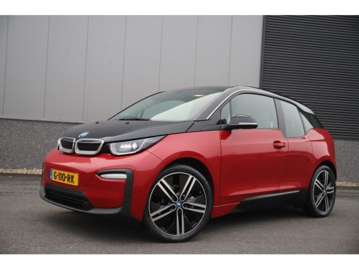 BMW i3 Executive 120Ah 42 kWh/Carplay/W-pomp/Camera/3-fase/20"/Led ActivLease financial lease