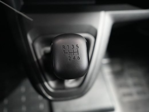 Citroën Jumpy 2.0 145 pk BlueHDI L2 | € 4.390,- Voorraad Voordeel | City NAV pakket | Afneembare trekhaak (zwan... ActivLease financial lease