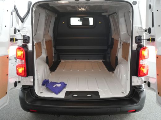 Citroën Jumpy Citroën 2.0 BlueHDI 145 L2 City NAV pakket | Reservewiel | Geïsoleerde comfort scheidingswand met... ActivLease financial lease