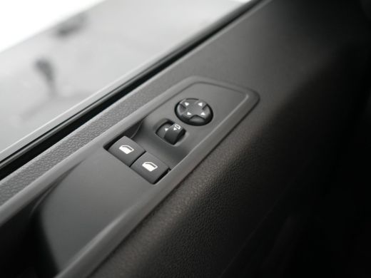 Citroën Jumpy Citroën 2.0 BlueHDI 145 L2 City NAV pakket | Reservewiel | Geïsoleerde comfort scheidingswand met... ActivLease financial lease