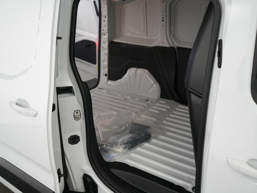 Fiat Doblò 1.5 BlueHDi 130 pk Automaat S&S L1 1000kg | € 2.990,- Voorraad voordeel | Navigatie via App | Dra... ActivLease financial lease