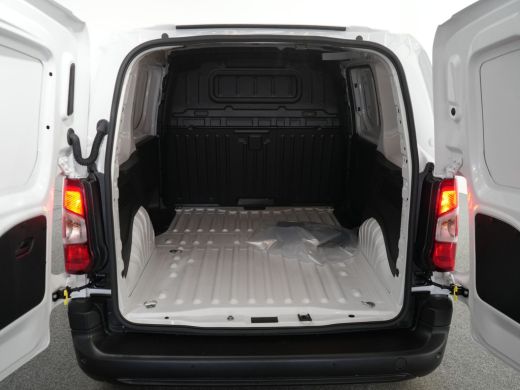 Fiat Doblò 1.5 BlueHDi 130 pk Automaat S&S L1 1000kg | € 2.990,- Voorraad voordeel | Navigatie via App | Dra... ActivLease financial lease