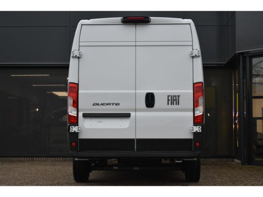 Fiat Ducato 2.2 MultiJet 140 pk S&S L3H2 3.3t | € 9.972,- Voorraad Voordeel | 3,9% Financial Lease | Navigati... ActivLease financial lease