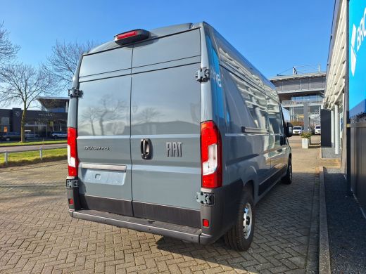 Fiat Ducato 2.2 MultiJet 140 pk S&S L3H2 3.3t | € 10.360,- Voorraad Voordeel | 3,9% Financial Lease | Navigat... ActivLease financial lease
