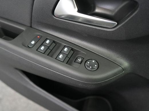 Opel Corsa 1.2 Turbo Hybrid GS | Automaat | Parkeersensoren V+A | Achteruitrijcamera | Stoel + Stuurverwarming ActivLease financial lease
