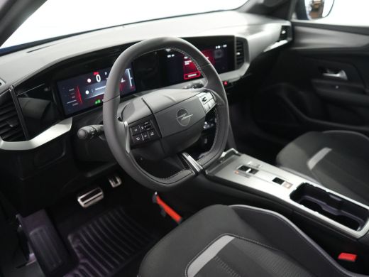 Opel Mokka 1.2 Turbo Hybrid Ultimate | Demo | Nieuw te bestellen met €2.500,- inruilpremie! | Achteruitrijca... ActivLease financial lease