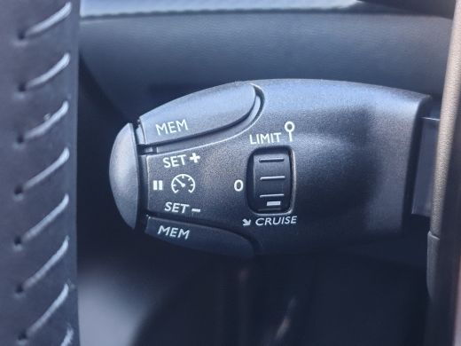Peugeot 208 1.2 PureTech 75 Style | Airco | Apple Carplay/Android Auto|telefoonintegratie premium | Bestuurde... ActivLease financial lease