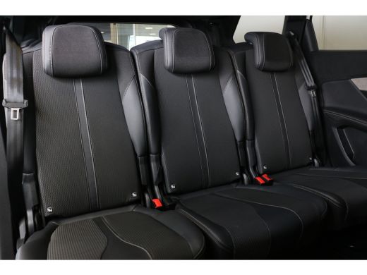 Peugeot 5008 Peugeot 1.2 Hybrid GT Automaat 136 | Navi | Camera | 7-zits | Keyless Entry | Parkeersensoren V+A... ActivLease financial lease