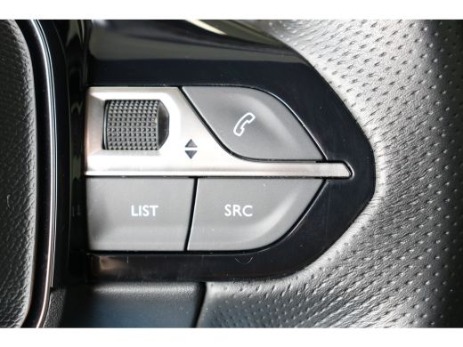 Peugeot 5008 Peugeot 1.2 Hybrid GT Automaat 136 | Navi | Camera | 7-zits | Keyless Entry | Parkeersensoren V+A... ActivLease financial lease