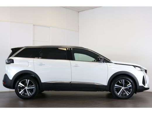 Peugeot 5008 Peugeot 1.2 Hybrid GT Automaat 136 | Navi | Camera | 7-zits | Keyless Entry | Parkeersensoren V+A... ActivLease financial lease