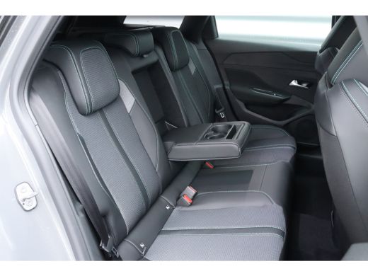 Peugeot e-308 SW SW 54KWH STYLE AUTOMAAT / NAVI / CLIMA / LED / PDC / 17" LMV / KEYLESS / ADAPT. CRUISECONTROL / 1... ActivLease financial lease