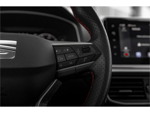 Seat Tarraco 1.4 TSI e-Hybrid PHEV FR Business | 245 pk | Panoramadak | Camera rondom | Carplay ActivLease financial lease