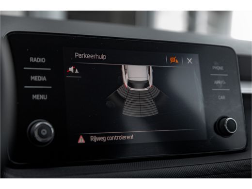 Skoda Fabia 1.0 TSI 115 pk Business Edition Automaat | Adapt Cruise | Climate controle | Carplay ActivLease financial lease