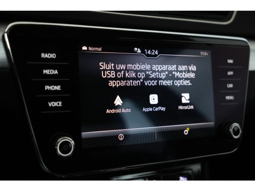 Skoda Superb Combi 1.4 TSI iV Business Edition Plus Automaat, Navigatie, apple CarPlay, trekhaak ActivLease financial lease