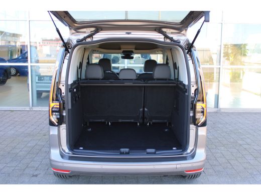 Volkswagen CADDY KOMBI eHybride | Style | 115 PK | 19,7 kWh | DSG Automaat | Schuifdeur L + R | Navi | PDC | Camera ActivLease financial lease