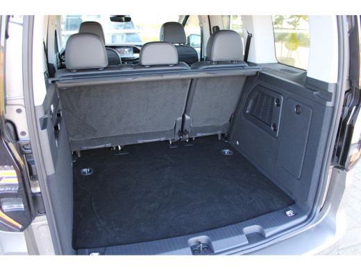 Volkswagen CADDY KOMBI eHybride | Style | 115 PK | 19,7 kWh | DSG Automaat | Schuifdeur L + R | Navi | PDC | Camera ActivLease financial lease