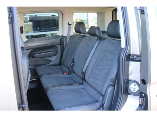 Volkswagen CADDY KOMBI eHybride | Style | 115 PK | 19,7 kWh | DSG Automaat | Schuifdeur L + R | Navi | PDC | Camera ActivLease financial lease