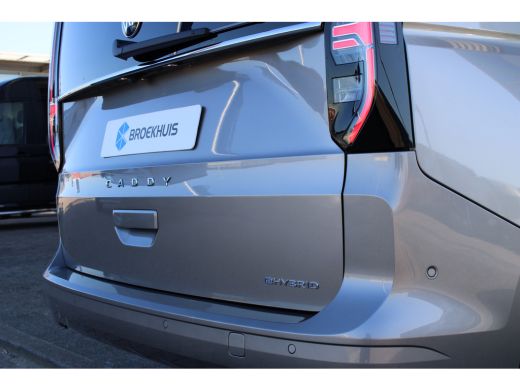 Volkswagen CADDY KOMBI eHybride | Style | 115 PK | 19,7 kWh | DSG Automaat | Schuifdeur L + R | Navi | PDC | Camera ActivLease financial lease
