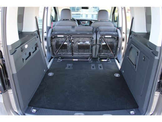Volkswagen CADDY KOMBI eHybride | Style | 115 PK | 19,7 kWh | DSG Automaat | Schuifdeur L + R | Navi | PDC | Camera ActivLease financial lease