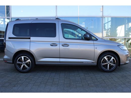 Volkswagen CADDY KOMBI eHybride | Style | 115 PK | 19,7 kWh | DSG Automaat | Schuifdeur L + R | Navi | PDC | Camera ActivLease financial lease