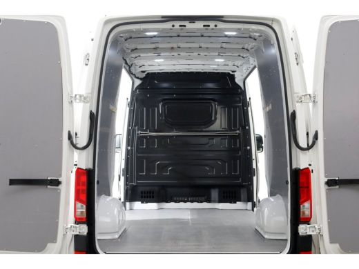 Volkswagen Crafter 35 2.0 TDI 140pk L3H3 (L2H2) Comfortline 2x Schuifdeur/Navi/Camera 04-2021 ActivLease financial lease