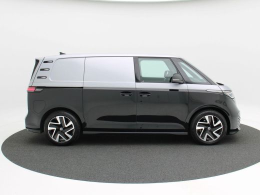 Volkswagen ID. Buzz Cargo 77 kWh 204 Pk | Full LED | Trekhaak | Camera | Navigatie | 20 Inch | Adaptive Cruise | 22.4... ActivLease financial lease