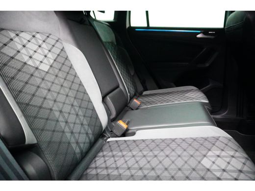 Volkswagen Tiguan 1.4 TSI 245PK DSG-6 eHybrid R-Line | NAVIGATIE | CAMERA | AUTO A. KLEP ActivLease financial lease