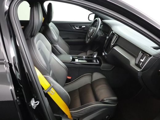 Volvo  V60 T8 AWD Polestar Engineered | Harman Kardon | Stoel & stuurwielverwarming | Adaptieve cruise contr... ActivLease financial lease