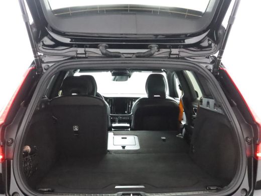 Volvo  V60 T8 AWD Polestar Engineered | Harman Kardon | Stoel & stuurwielverwarming | Adaptieve cruise contr... ActivLease financial lease
