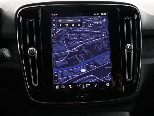 Volvo  XC40 Core | 70Kwh | Warmtepomp | Stoelverwarming | Getint Glas | All Season Banden ActivLease financial lease