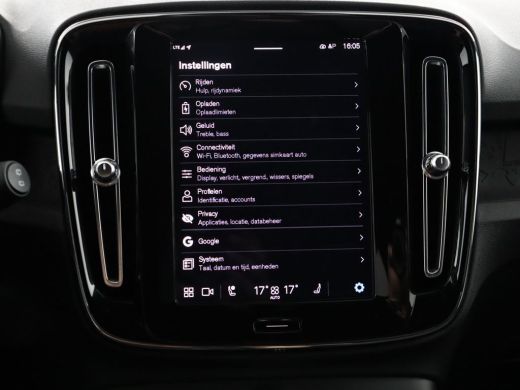 Volvo  XC40 Core | 70Kwh | Warmtepomp | Stoelverwarming | Getint Glas | All Season Banden ActivLease financial lease