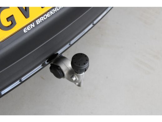 Volvo  XC40 Volvo 82kWh 252PK Extended Range | Trekhaak | Climate pack | Keyless | Warmtepomp ActivLease financial lease