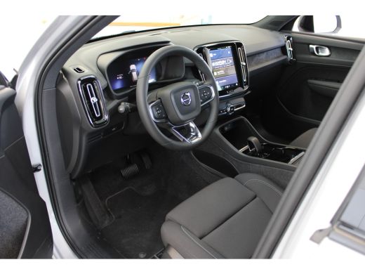 Volvo  XC40 Volvo 82kWh 252PK Extended Range | Trekhaak | Climate pack | Keyless | Warmtepomp ActivLease financial lease
