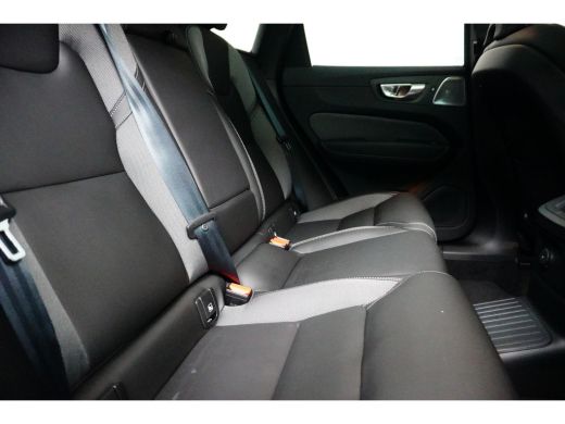 Volvo  XC60 Volvo 2.0 Recharge T6 AWD Ultimate Dark | Luchtvering | Bowers&Wilkins | 360 Camera | HUD | Trekh... ActivLease financial lease