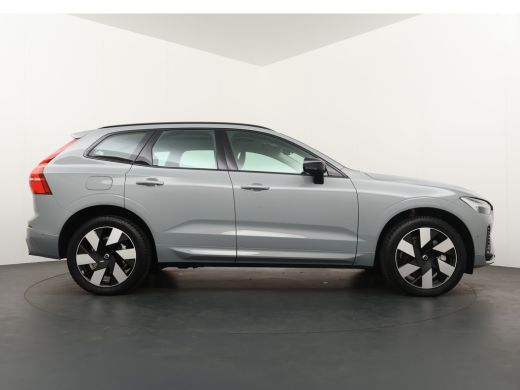 Volvo  XC60 T6 Ultimate Dark | 360 graden camera | Semi elektrische trekhaak | Head-up display | Elektrisch v... ActivLease financial lease