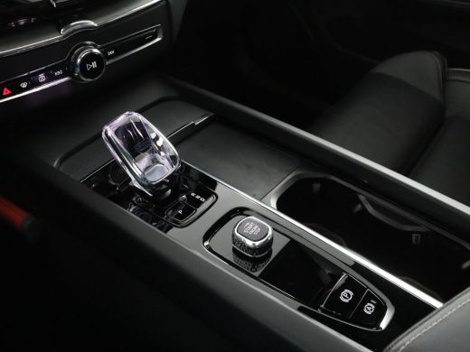 Volvo  XC60 T8 AWD Polestar Engineered | Full option | Black pakket  | 455pk | Bowers & Wilkins | 360° Camera... ActivLease financial lease