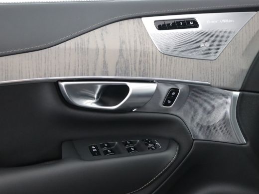 Volvo  XC90 T8 AWD Ultimate Dark | Luchtvering | Bowers & Wilkins | Trekhaak | 360° Camera | Panoramadak | He... ActivLease financial lease