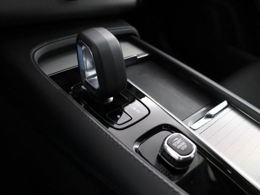 Volvo  XC90 T8 Ultimate Dark | Luchtvering | Adaptieve Cruise control | Stoel + Stuurverwarming | 360 camera ... ActivLease financial lease