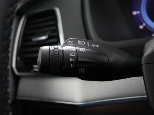 Volvo  XC90 T8 Ultimate Dark | Luchtvering | Adaptieve Cruise control | Stoel + Stuurverwarming | 360 camera ... ActivLease financial lease
