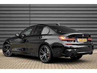 BMW 3 Serie High Executive M Sport Shadow | Schuif/Kanteldak | Laser Light | Head-Up | CarPlay | 19'' Velgen ...