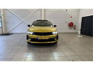 Opel Astra 1.2 Turbo Hybrid Level 4 Ultimate 136pk e-DSC | Panorama dak | "18 LM | Adaptieve Cruise | Alcant...