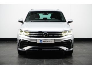 Volkswagen Tiguan 1.4 TSI 245PK DSG-6 eHybrid R-Line | NAVIGATIE | CAMERA | AUTO A. KLEP