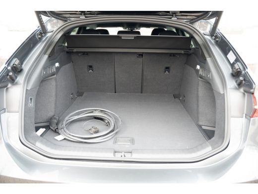 Audi A6 Avant e-tron S edition quattro 100 kWh | Tech Pro | Trekhaak | 428 pk ActivLease financial lease